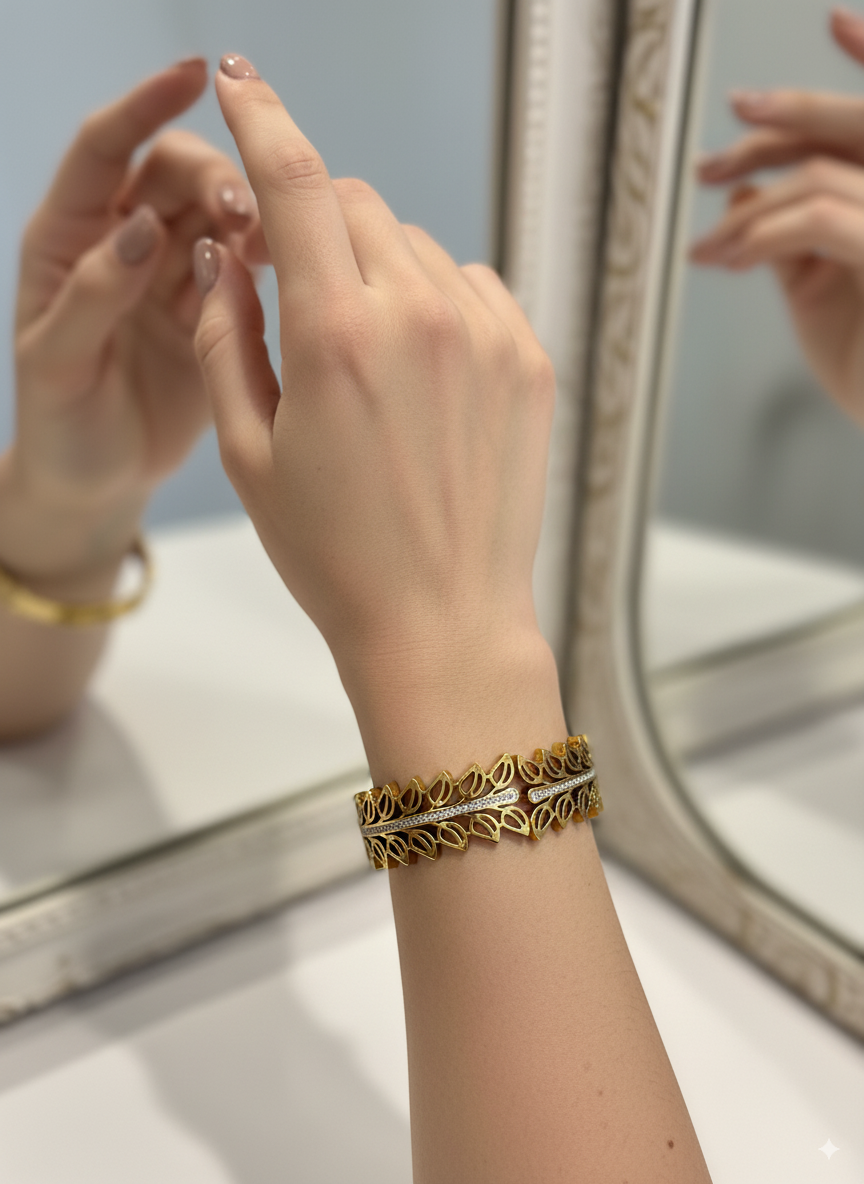Golden Leaf Luxe Bracelet