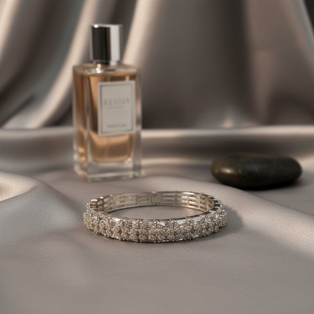 Dazzling Silver-Tone Cubic Zirconia Tennis Bracelet - Elegant Statement Jewelry