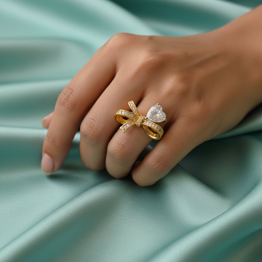 Elegant Gold Bow Ring with Heart-Shaped Zircon - Adjustable & Stylish Jewelry