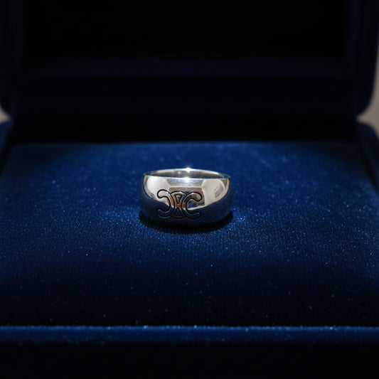 Elegant Silver Wall Hook with Intricate Design - Modern & Durable