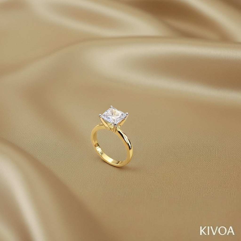 Elegant Princess Cut Solitaire Engagement Ring in Radiant Yellow Gold