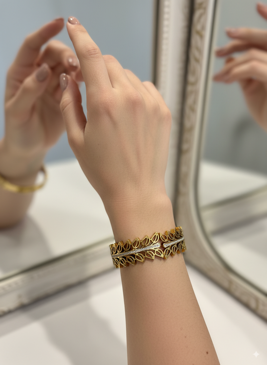 Golden Leaf Luxe Bracelet