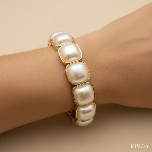 Elegant Square Pearl & Gold Stretch Bracelet - Classic Faux Pearl Jewelry