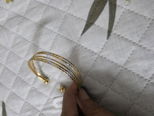 Luxurious Two-Tone Faceted Multi-Strand Cuff