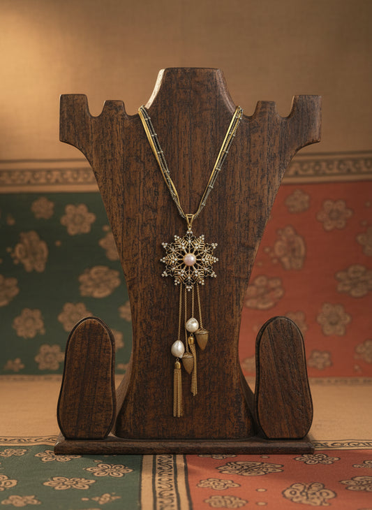 Pearl & Kundan Snowflake Pendant Necklace - Gold Plated Oxidized Jewelry