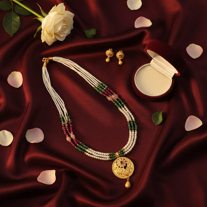 Exquisite Gold Plated Pearl & Gemstone Necklace Set with Matching Earrings