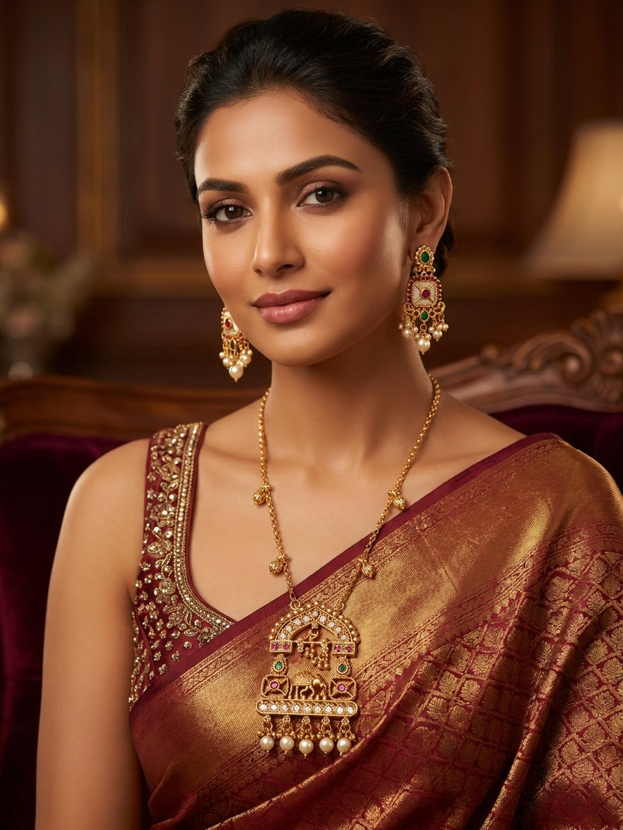 Antique Gold Temple Necklace Set with Stone-Studded Pendant