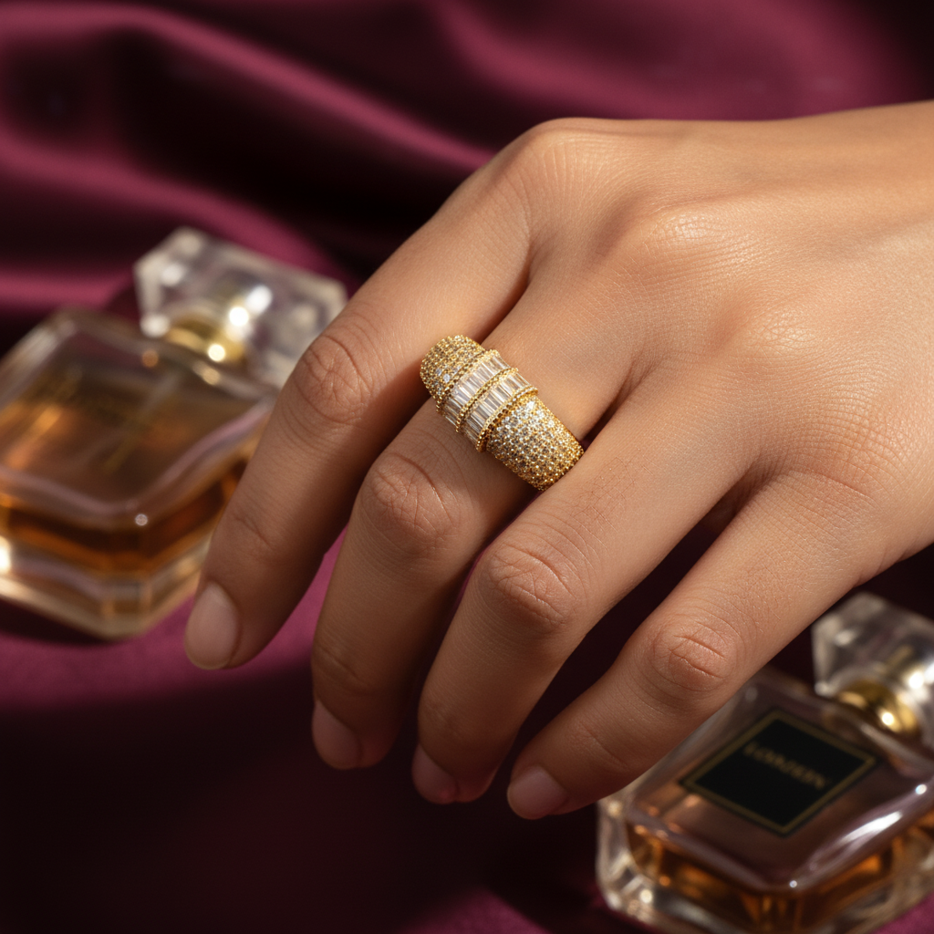 Baguette Horizon Statement Band