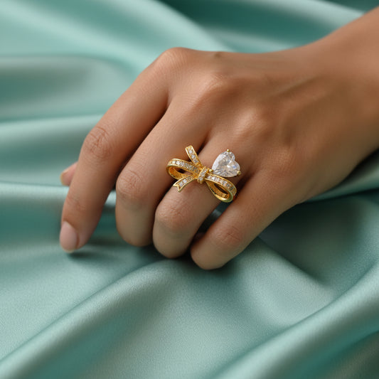 Elegant Gold Bow Ring with Heart-Shaped Zircon - Adjustable & Stylish Jewelry