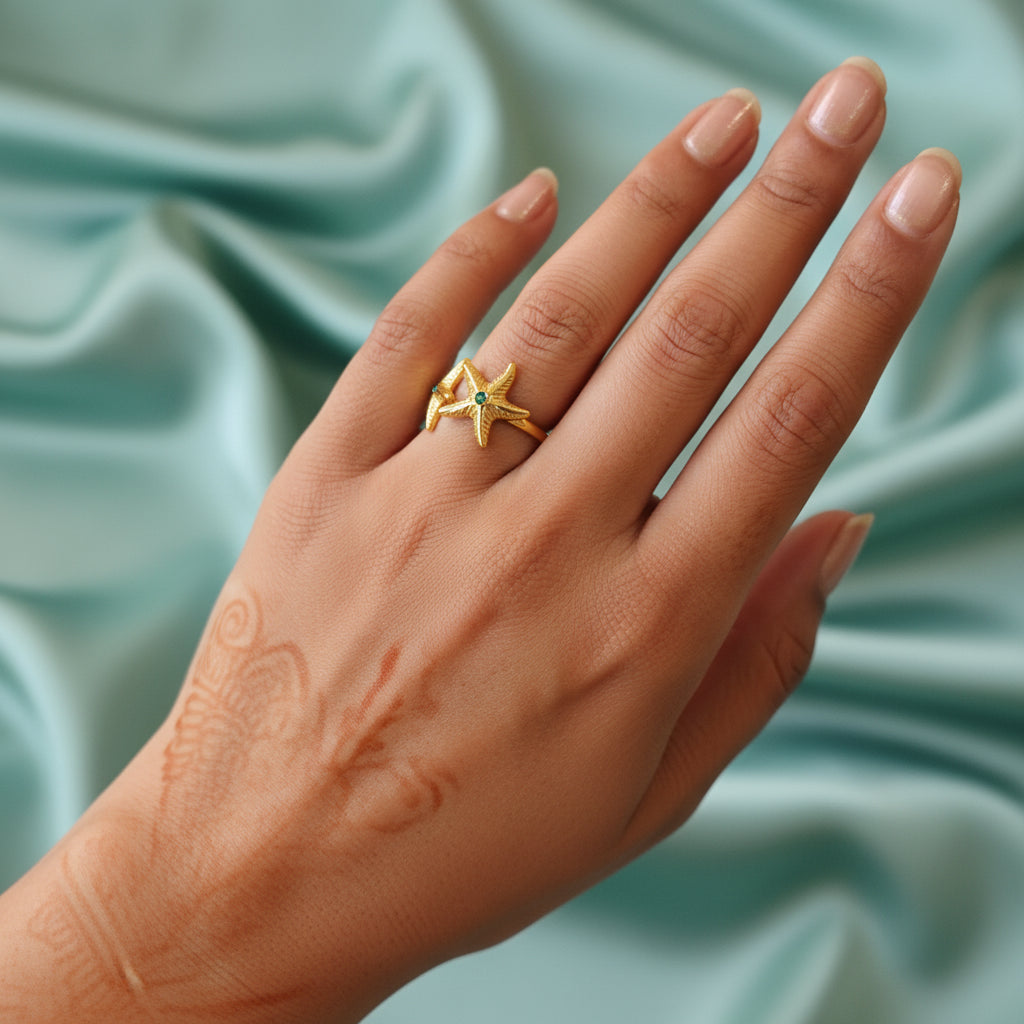 Starfish Ocean-Inspired Gold Ring - Adjustable, Unique Sea-Life Jewelry
