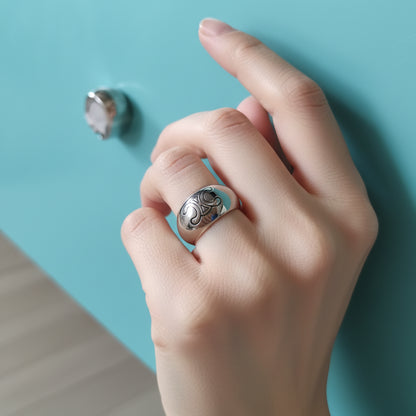 Elegant Silver Wall Hook with Intricate Design - Modern & Durable