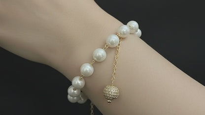 Elegant Pearl & Gold Adjustable Bracelet